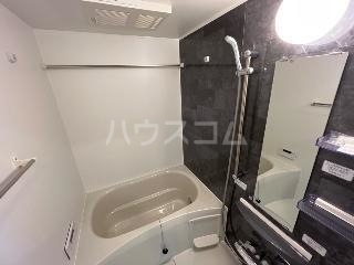 13/24 浴室