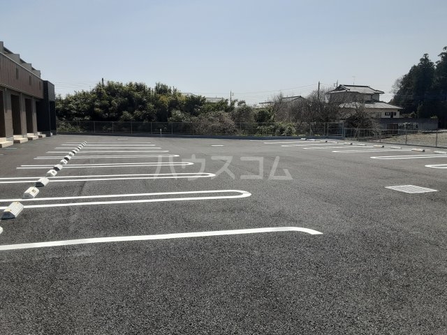 2/10 駐車場