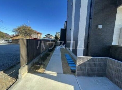 15/22 エントランス