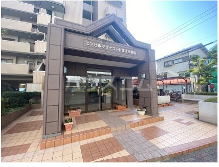 2/6 エントランス