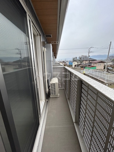 13/21 バルコニー