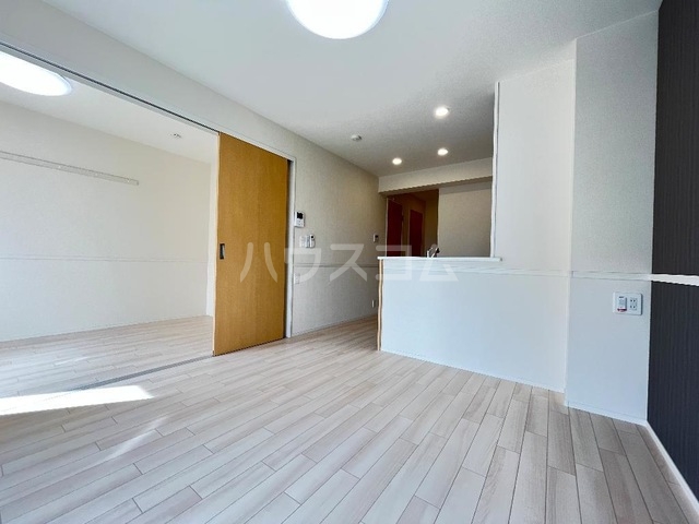 4/23 リビング/ダイニング