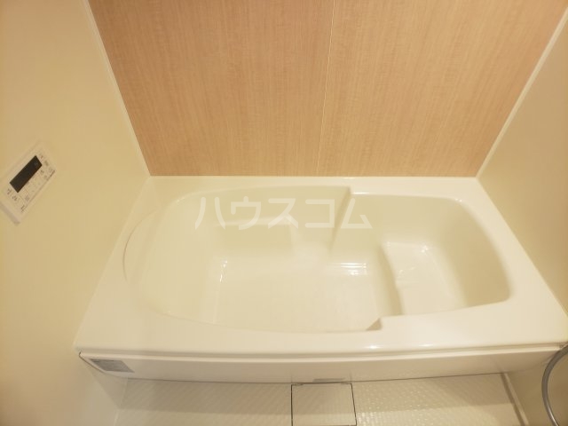 15/30 浴室