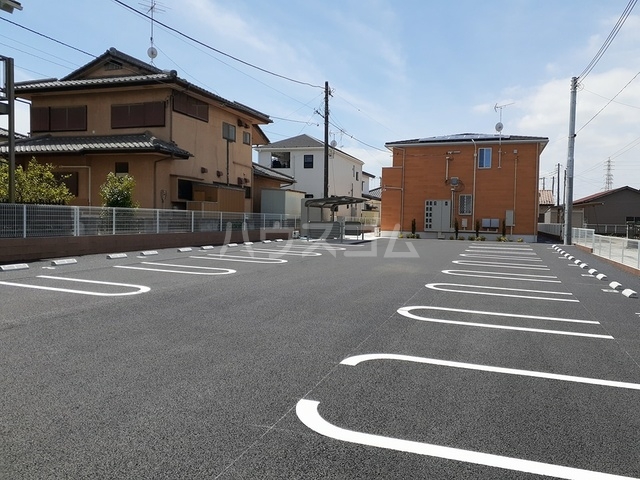 14/20 駐車場