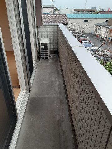 21/30 バルコニー
