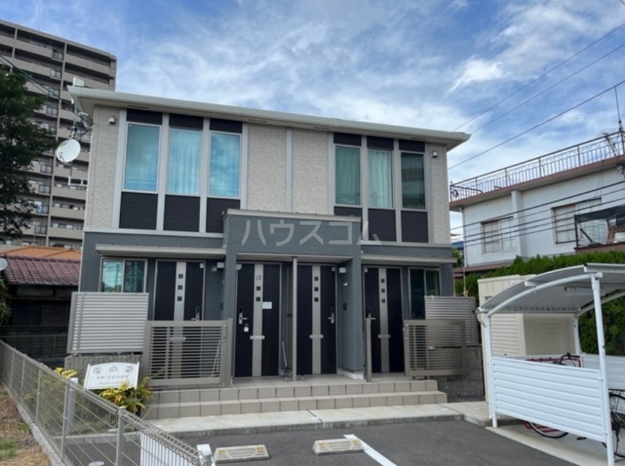23/30 駐車場