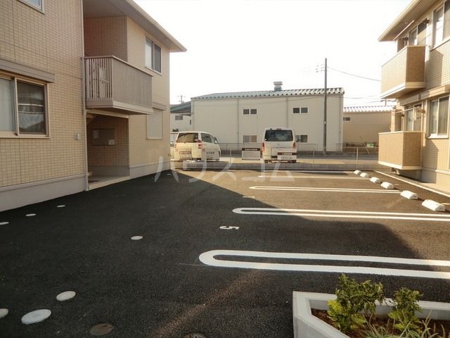 11/18 駐車場