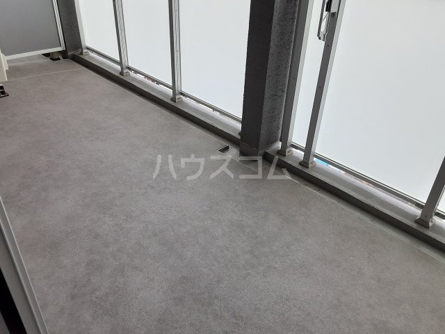 13/28 バルコニー