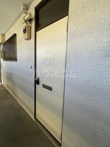 21/28 エントランス