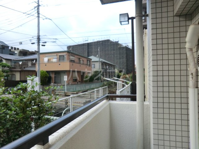 15/23 バルコニー