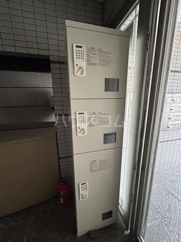 19/29 エントランス