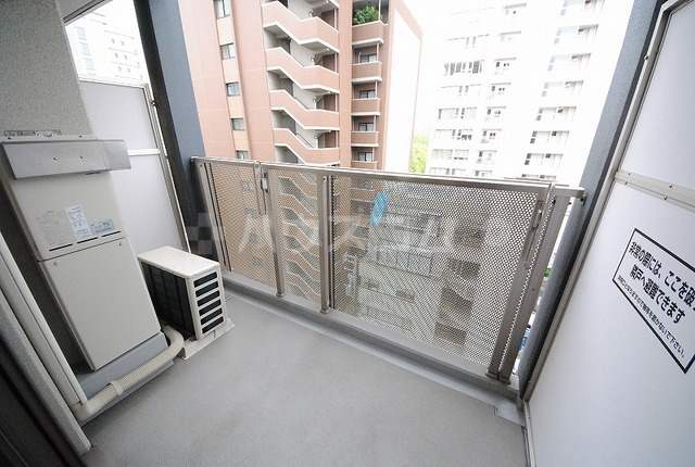 19/30 バルコニー