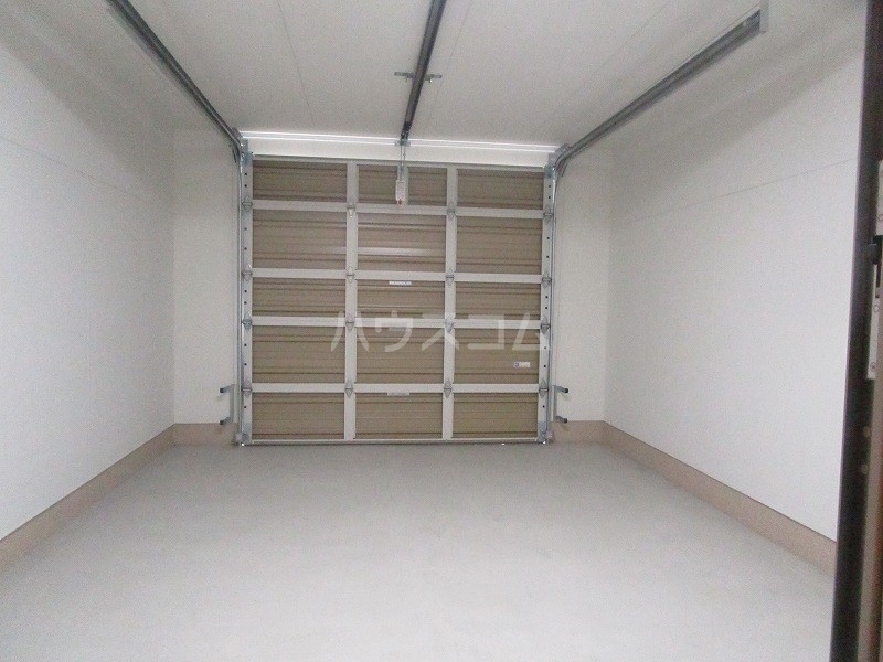 2/3 駐車場