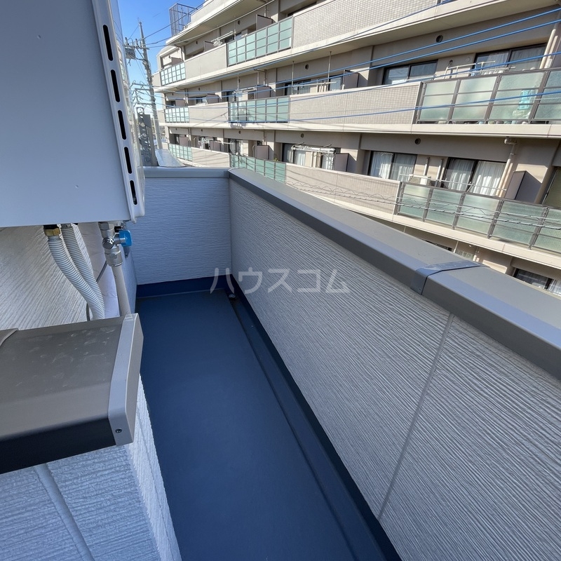 14/27 バルコニー