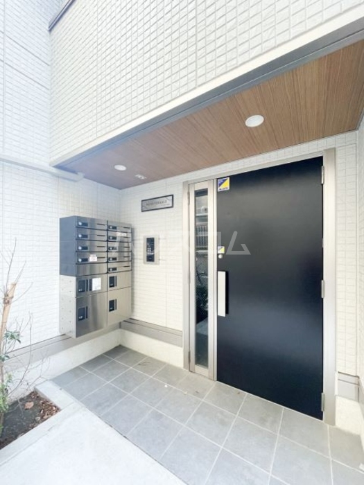 15/25 エントランス