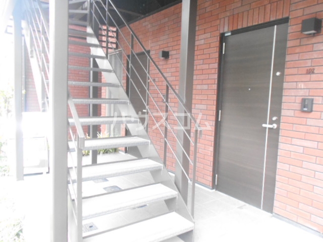 19/29 エントランス