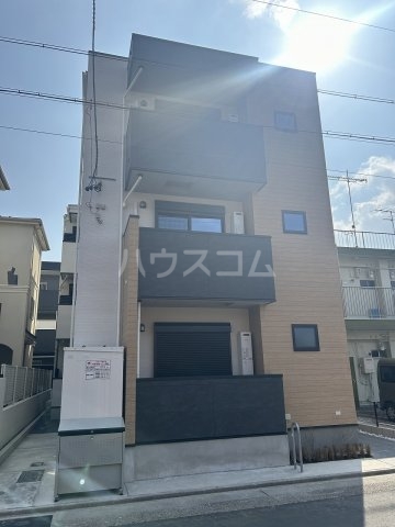 2/10 外観