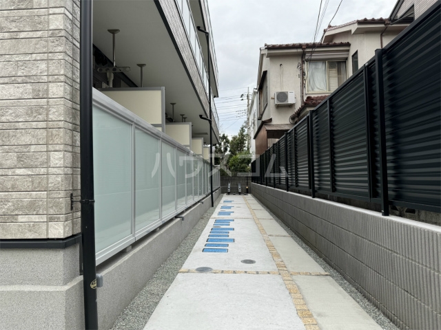 17/30 バルコニー