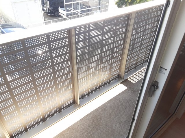 17/23 バルコニー