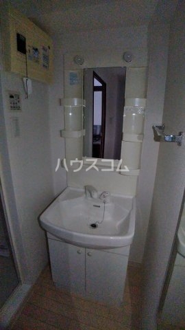 15/30 洗面