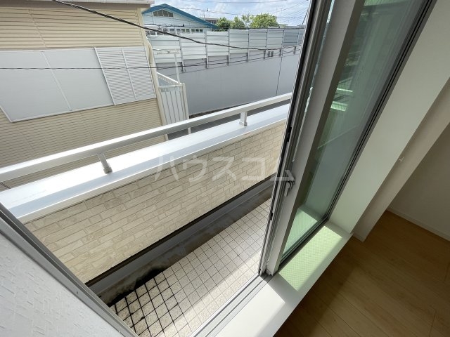 16/28 バルコニー