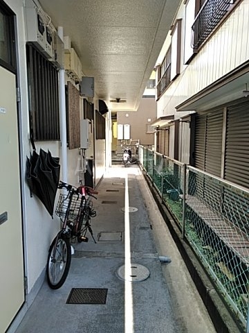 29/30 エントランス