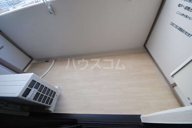 14/30 バルコニー