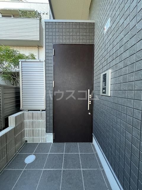 2/8 エントランス
