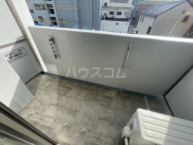 21/30 バルコニー