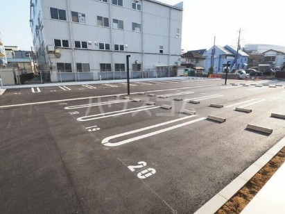 14/20 駐車場