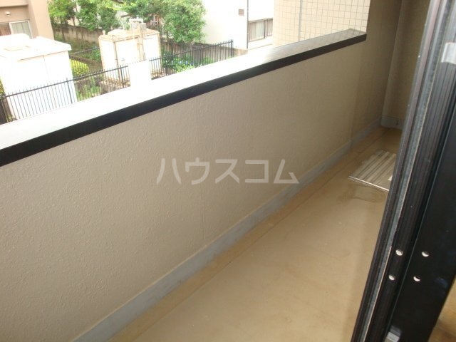 17/27 バルコニー