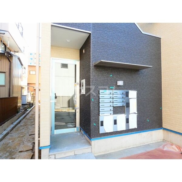 2/8 エントランス