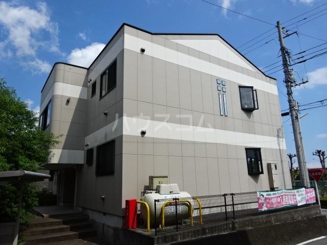 23/25 エントランス