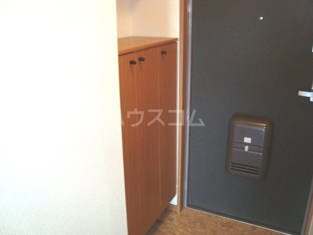 14/30 玄関