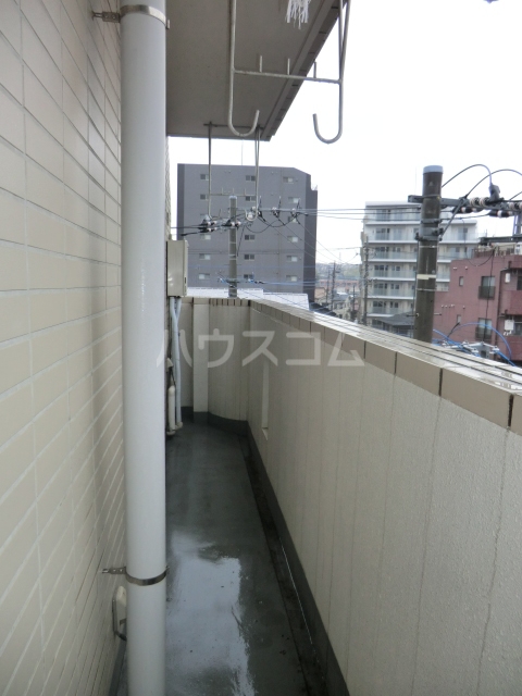 13/30 バルコニー