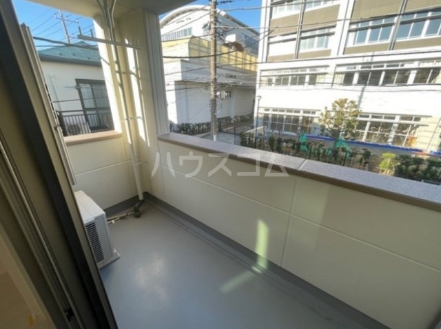 21/25 バルコニー