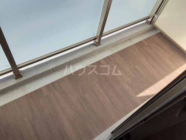 14/27 バルコニー