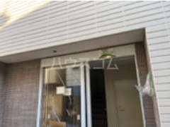 23/24 エントランス