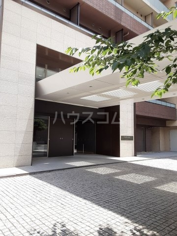 29/30 エントランス