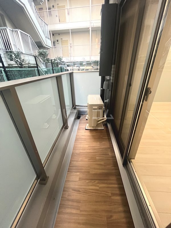 13/26 バルコニー