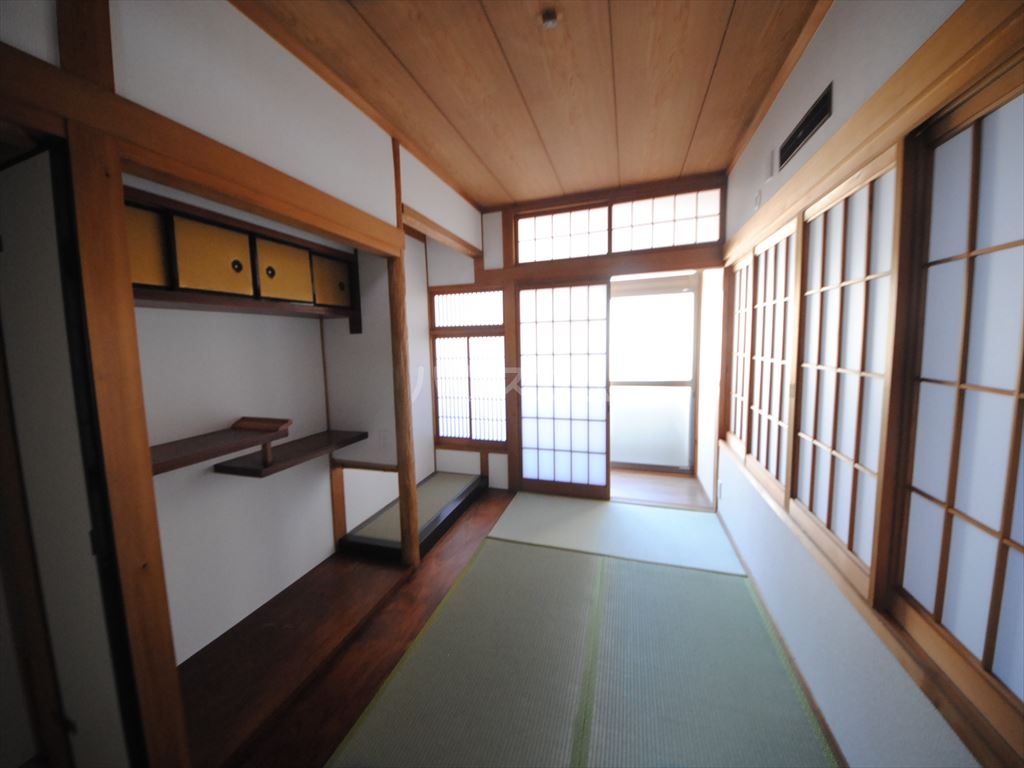 室内