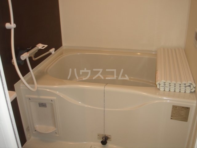 14/30 浴室