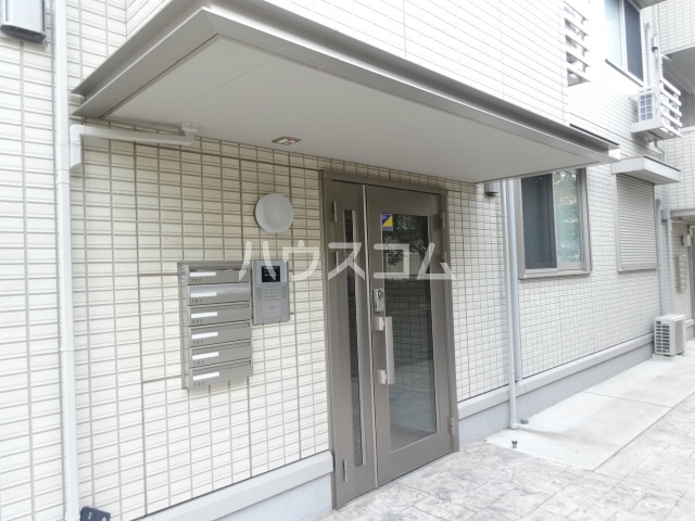 29/30 エントランス