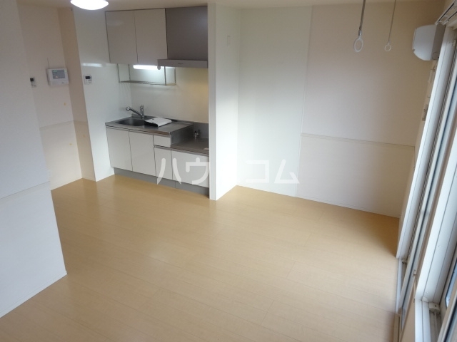 13/30 リビング/ダイニング