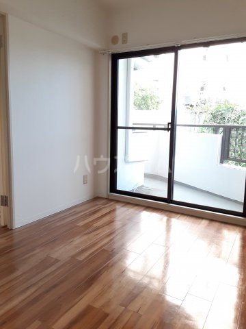 8/30 寝室