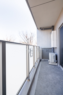 16/23 バルコニー