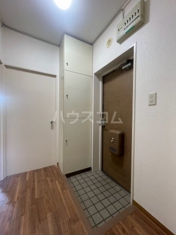 14/30 玄関