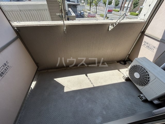 17/28 バルコニー