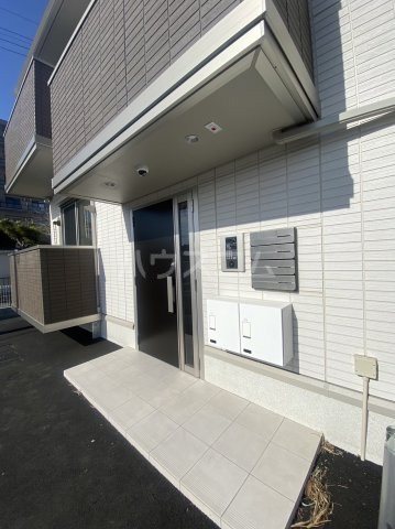 25/30 エントランス