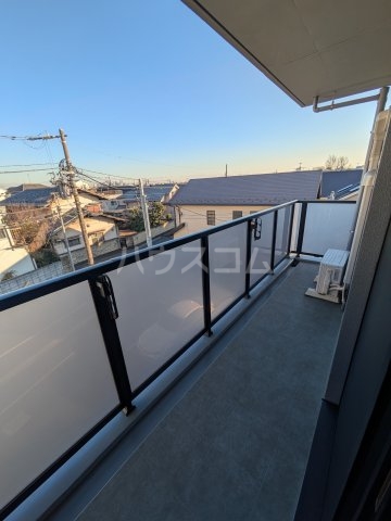 21/30 バルコニー